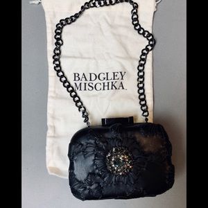 NWOT!💝Badgley Mischka Briar Clutch